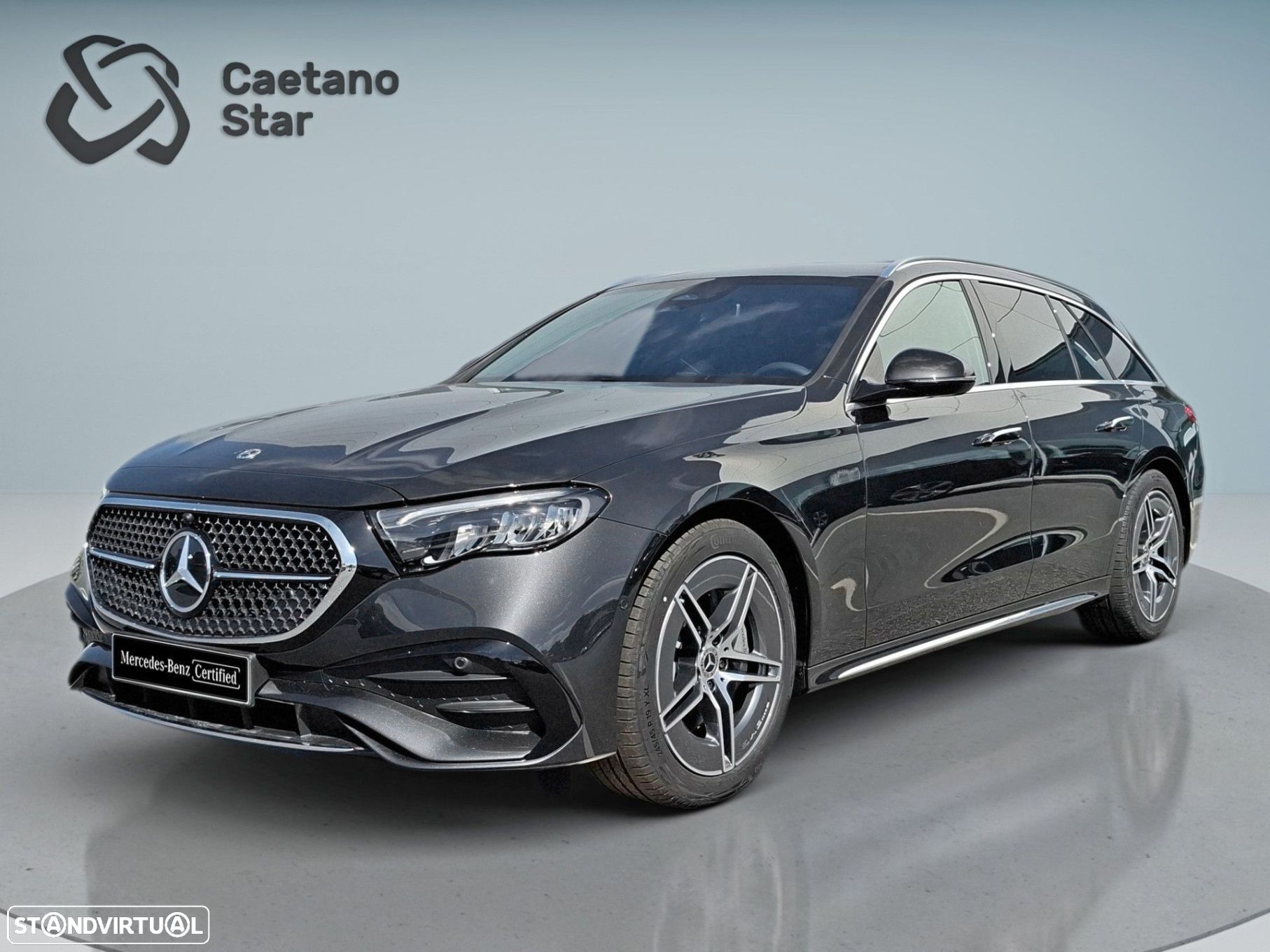 Mercedes-Benz E 300 e AMG Line - 1
