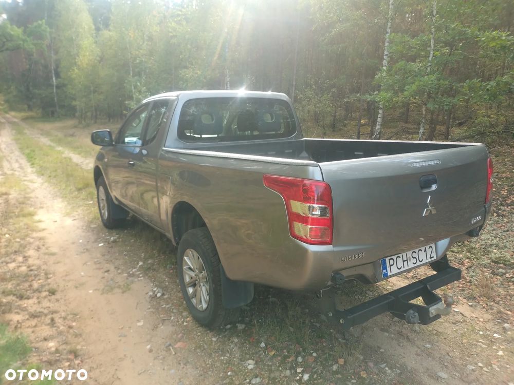 Mitsubishi L200 2.4 d CC Invite - 15