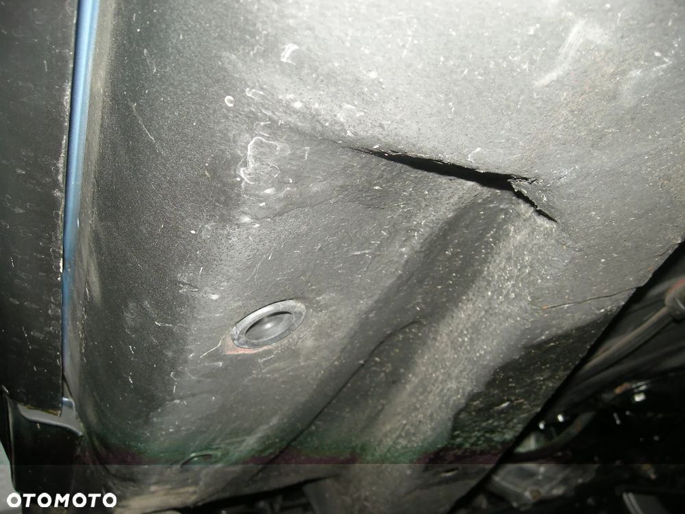 Mercedes-Benz W123 - 25