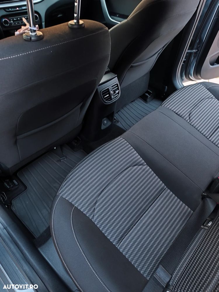 Kia XCeed 1.5 T-GDI 7DCT City - 9