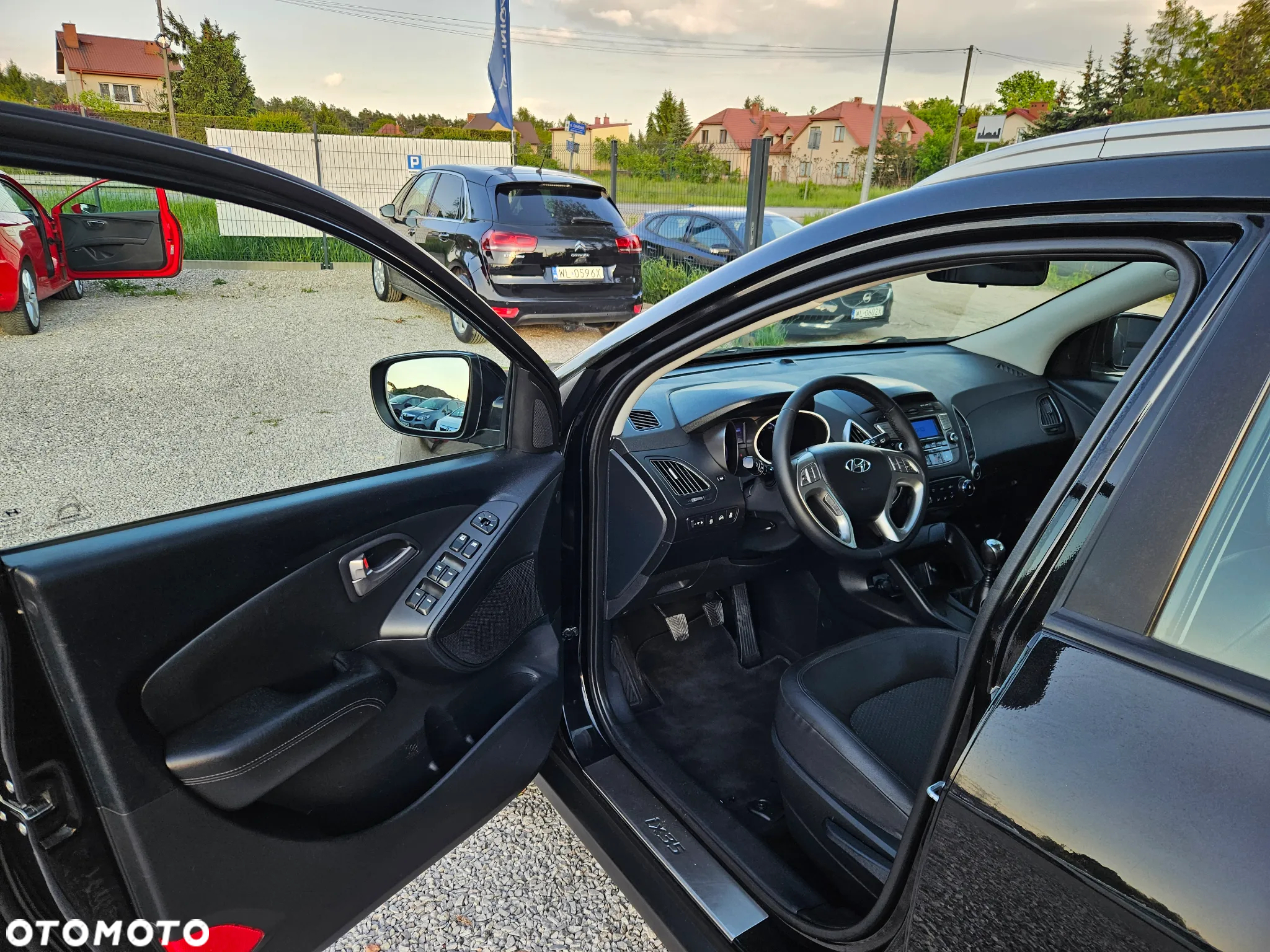 Hyundai ix35 1.6 2WD blue Trend - 18