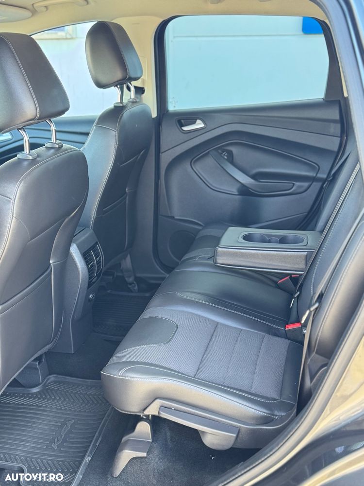 Ford Kuga 1.5 EcoBoost 2WD Titanium - 6