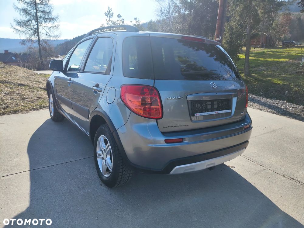Suzuki SX4 1.6 VVT 4x4 Comfort - 6