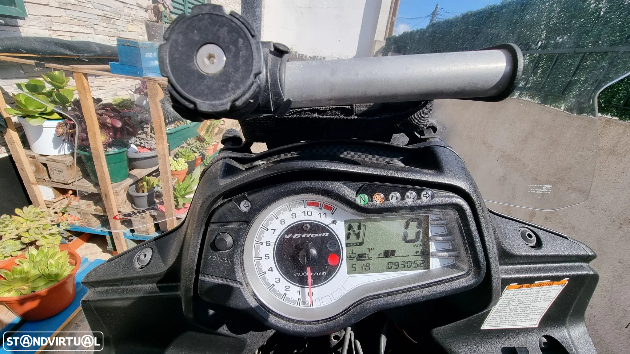 Suzuki DL - 9