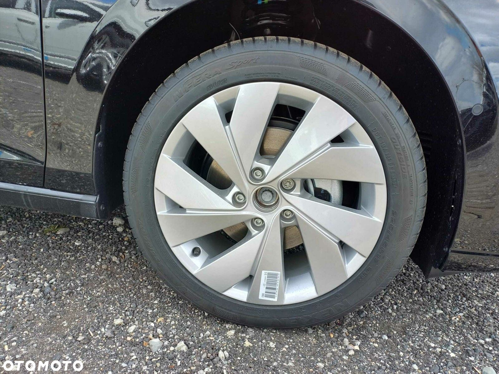 Volkswagen Golf - 8