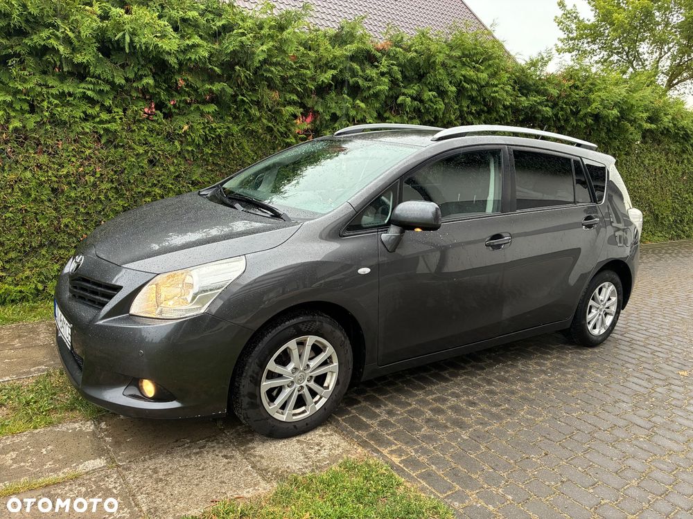 Toyota Verso 1.8 Premium 7os - 5