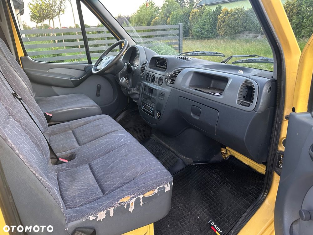 Mercedes-Benz Sprinter - 6