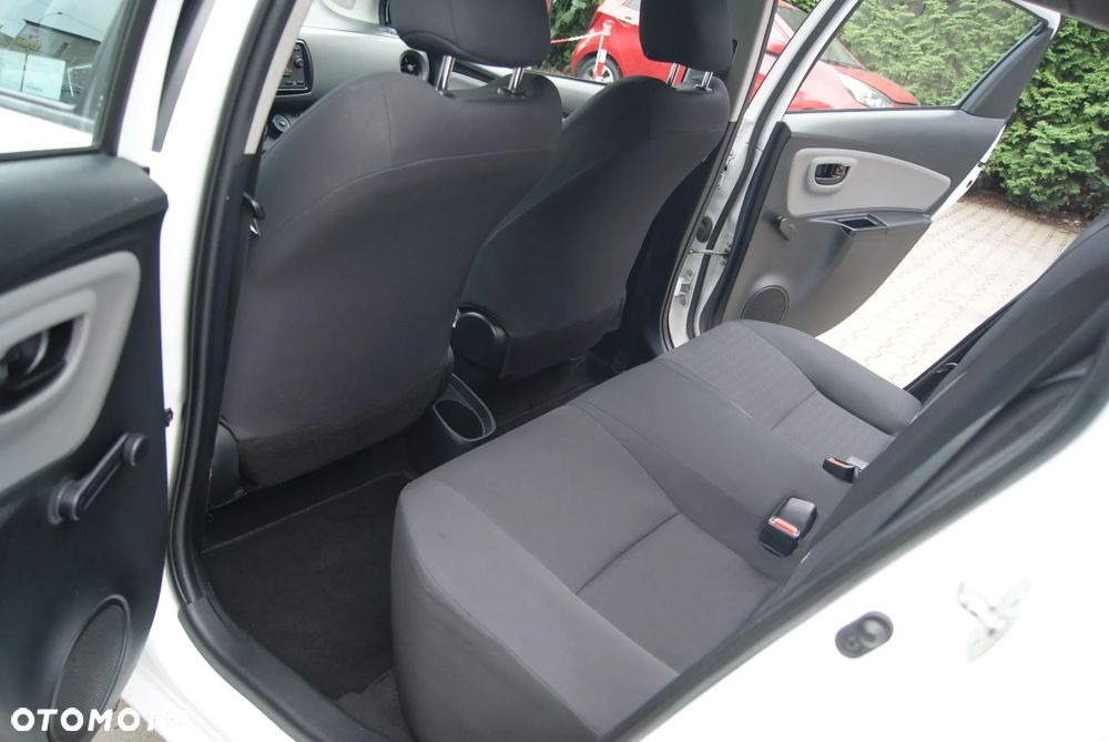 Toyota Yaris 1.0 Active - 13