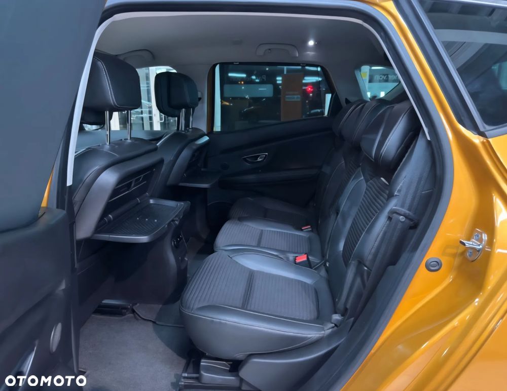 Renault Scenic ENERGY TCe 130 BOSE EDITION - 21