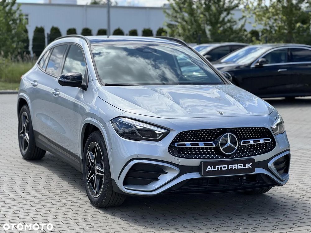 Mercedes-Benz GLA 200 mHEV AMG Line 7G-DCT - 6