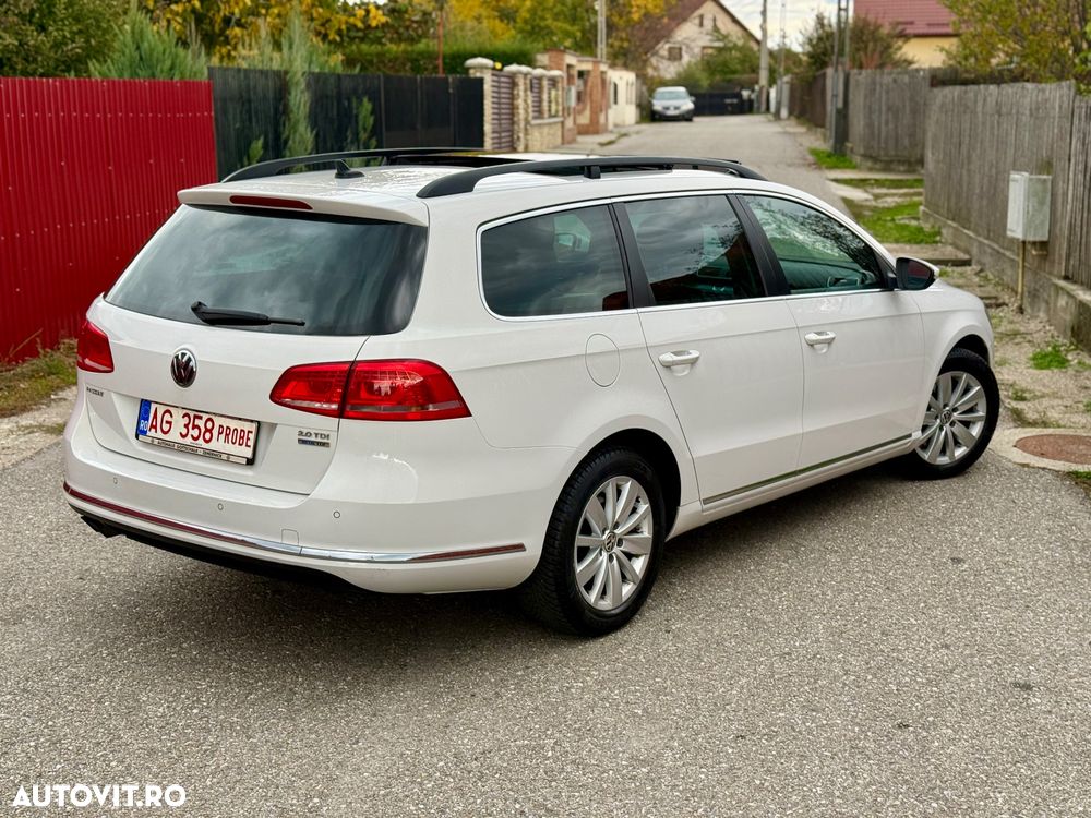 Volkswagen Passat Variant 2.0 TDI BlueMotion Technology Exclusive - 4