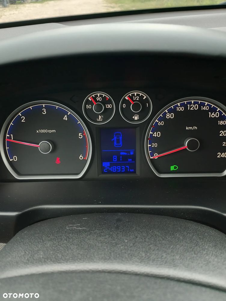 Hyundai i30 1.6 CRDi Classic + - 6