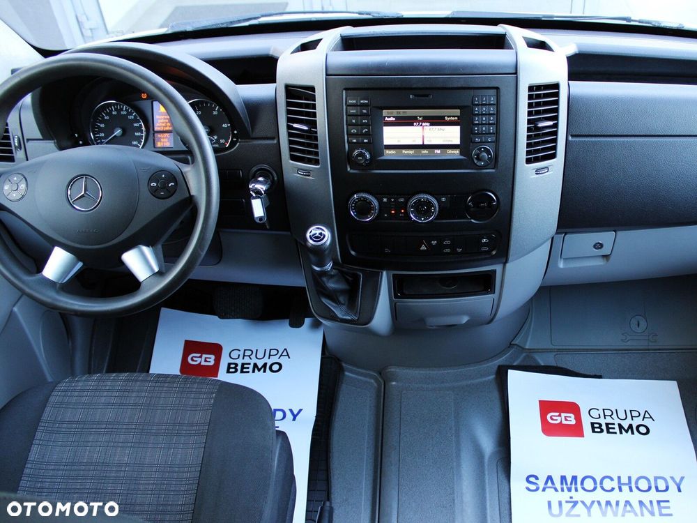 Mercedes-Benz Sprinter L4H2 - 29