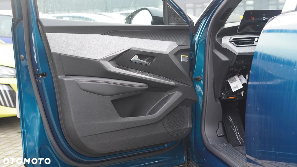 Peugeot 3008 1.2 PureTech mHEV Allure e-DCS6 - 13