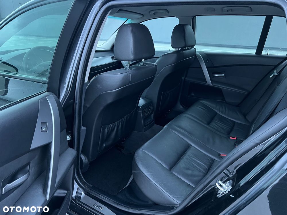 BMW Seria 5 - 23