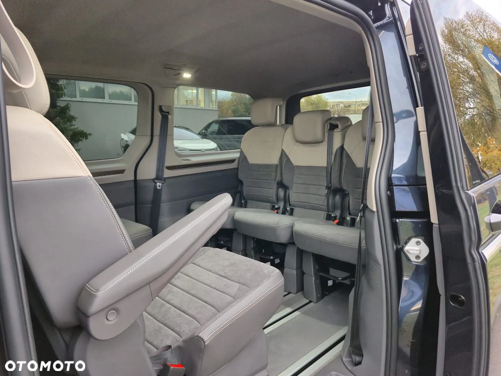 Volkswagen Multivan - 7