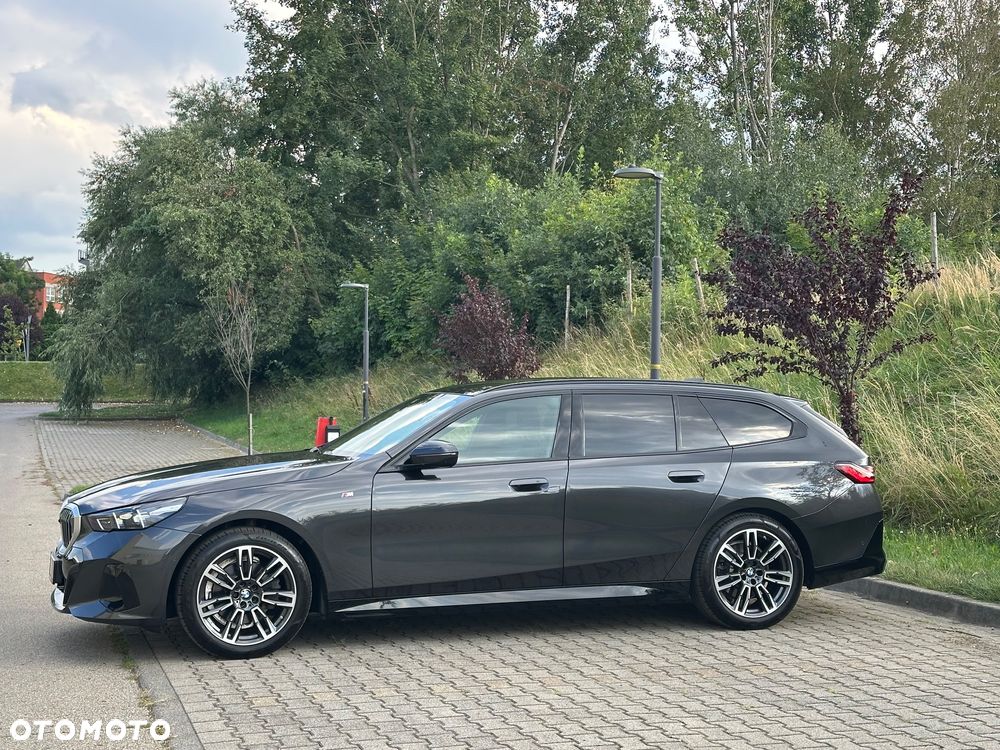 BMW Seria 5 520d xDrive mHEV - 6