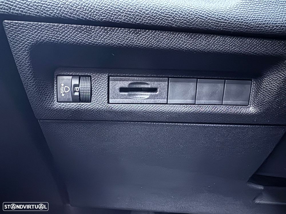 Peugeot 308 1.5 BlueHDi Active Pack - 31