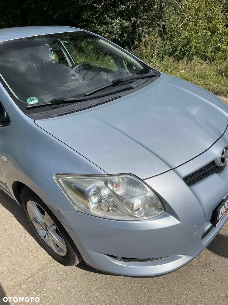 Toyota Auris 2.0 D-4D Sol - 8