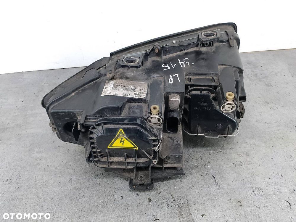 LAMPA PRZÓD LEWA XENON AUDI A4 B6 - 4