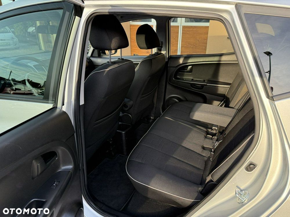 Kia Venga 1.6 CVVT Dream Team Edition - 24