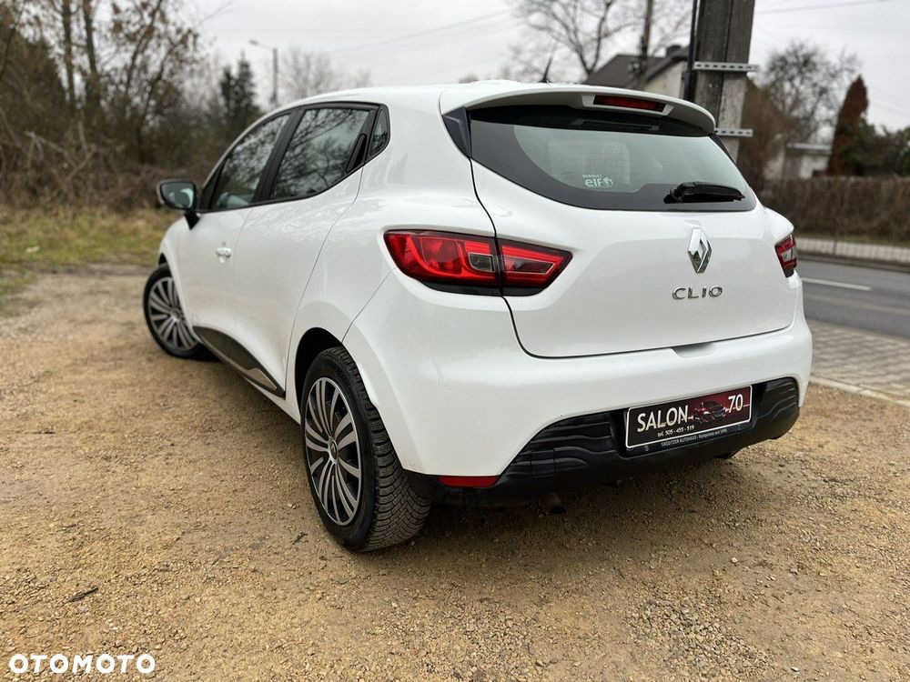 Renault Clio 1.2 16V Alize - 10