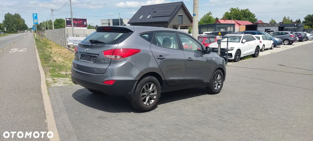 Hyundai ix35 1.6 2WD Fifa World Cup Edition - 6