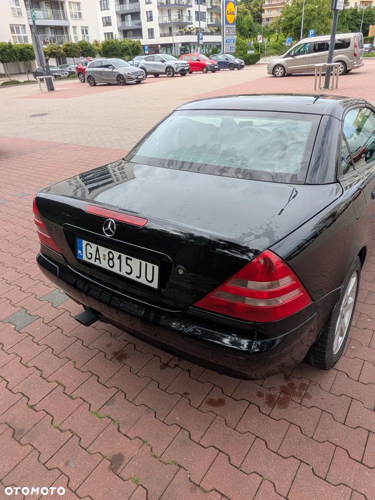Mercedes-Benz SLK 200 - 6