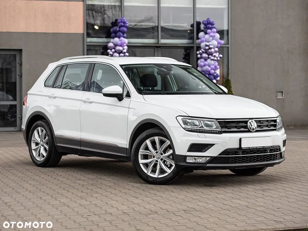 Volkswagen Tiguan - 1