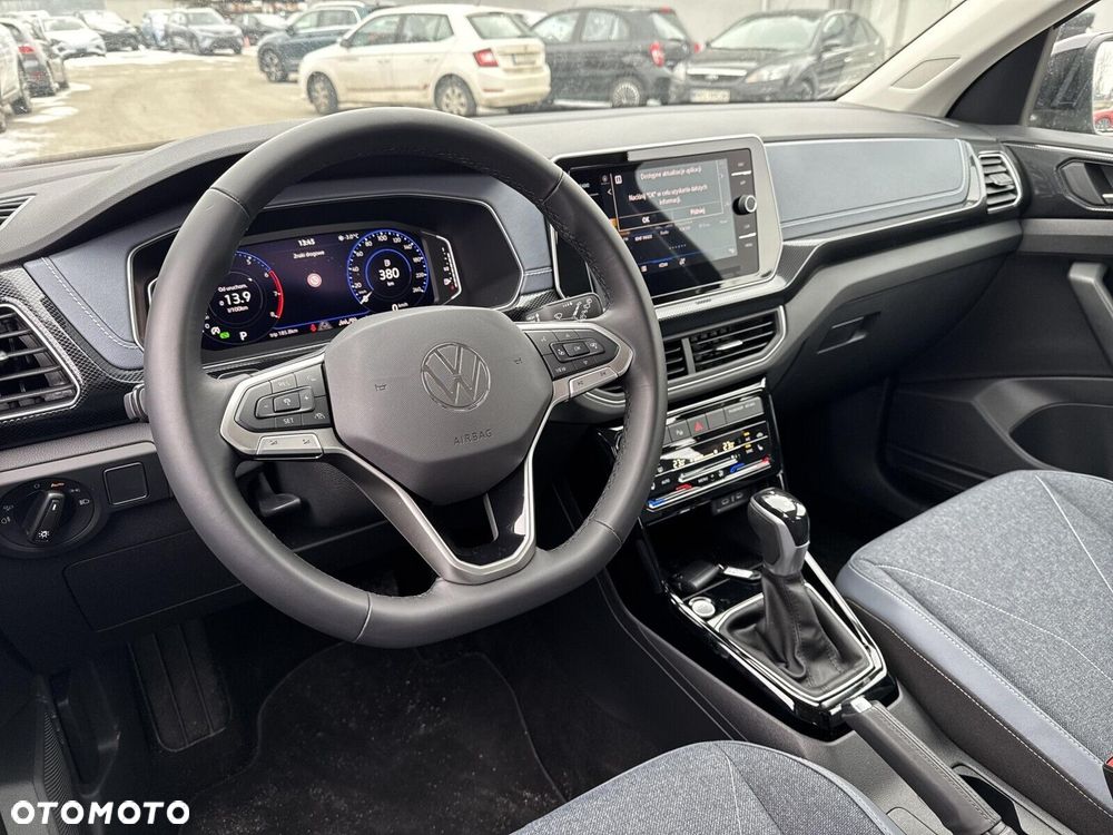 Volkswagen T-Cross - 10