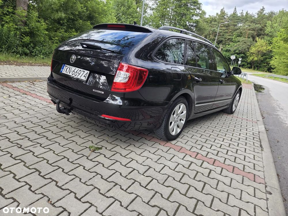 Skoda Superb 1.6 TDI GreenLine - 13