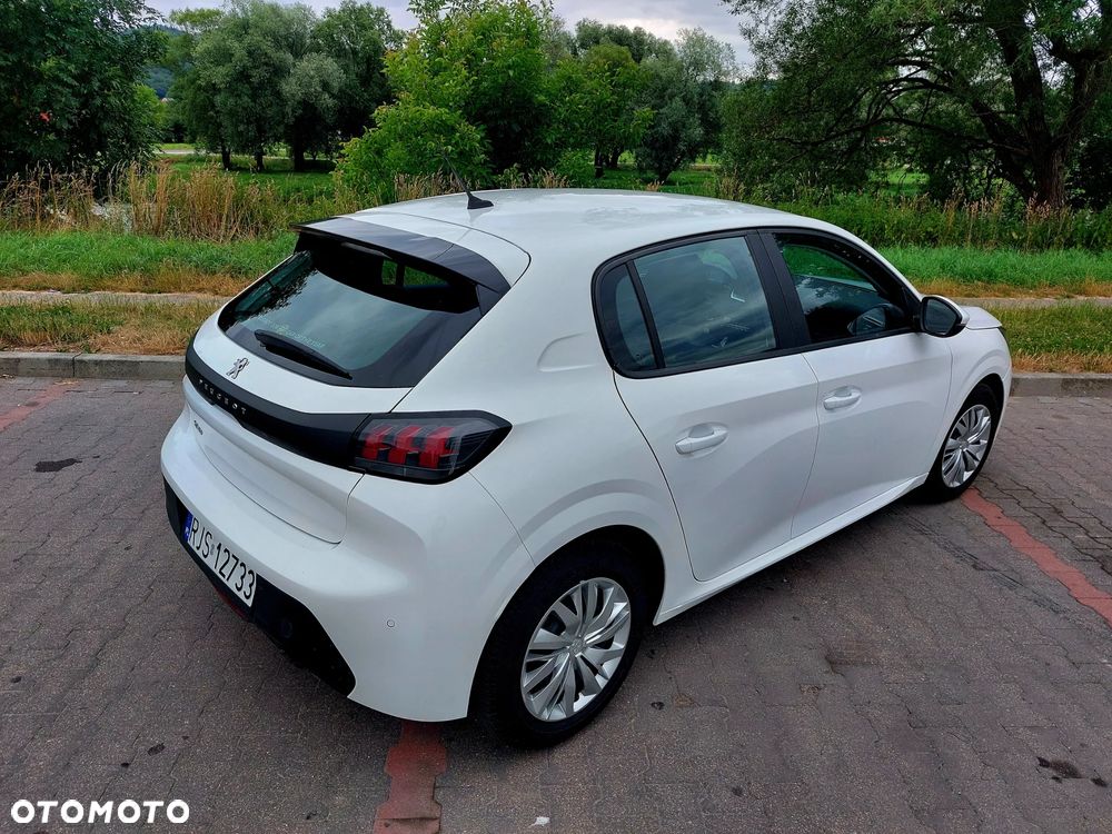 Peugeot 208 - 20