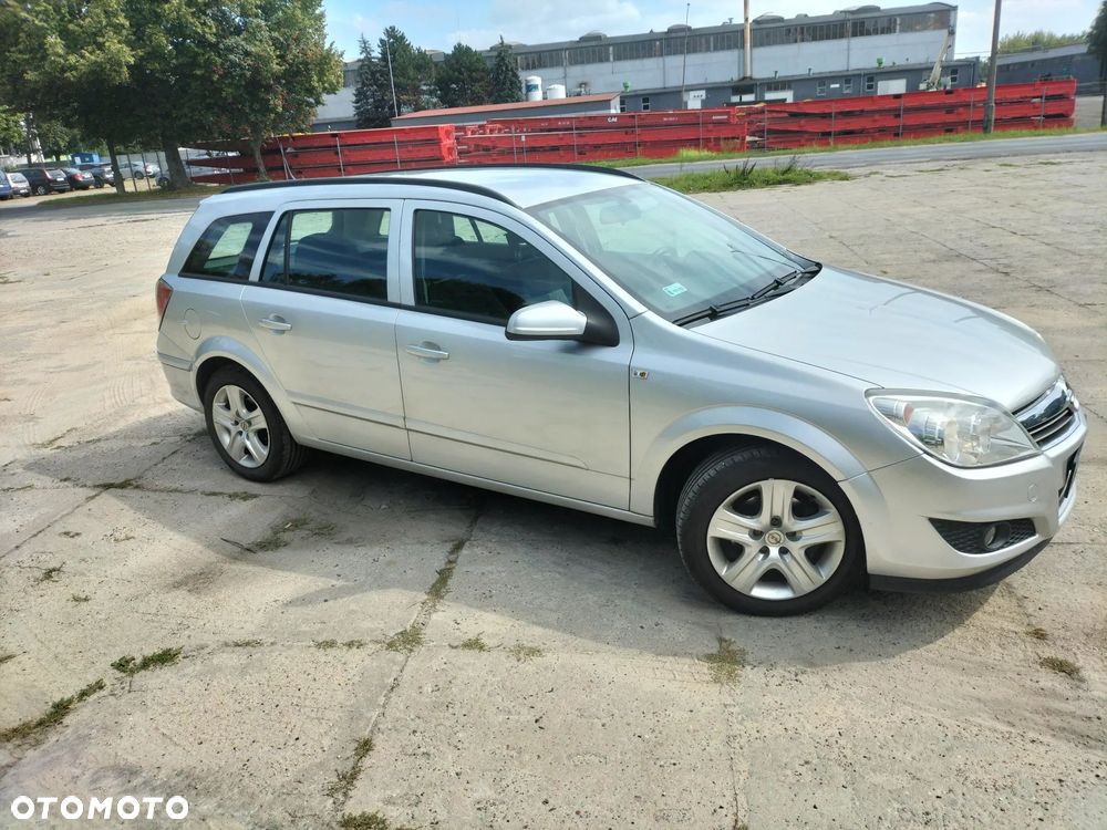 Opel Astra - 18