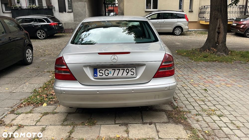 Mercedes-Benz Klasa E - 6