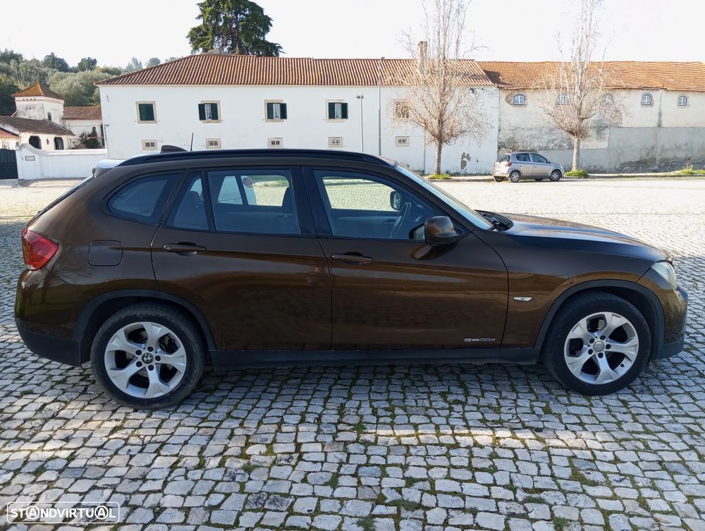 BMW X1 20 d sDrive - 12