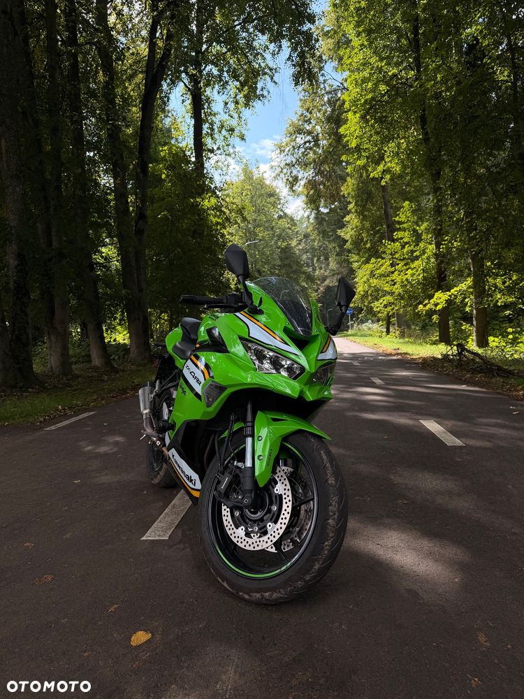 Kawasaki ZX - 2