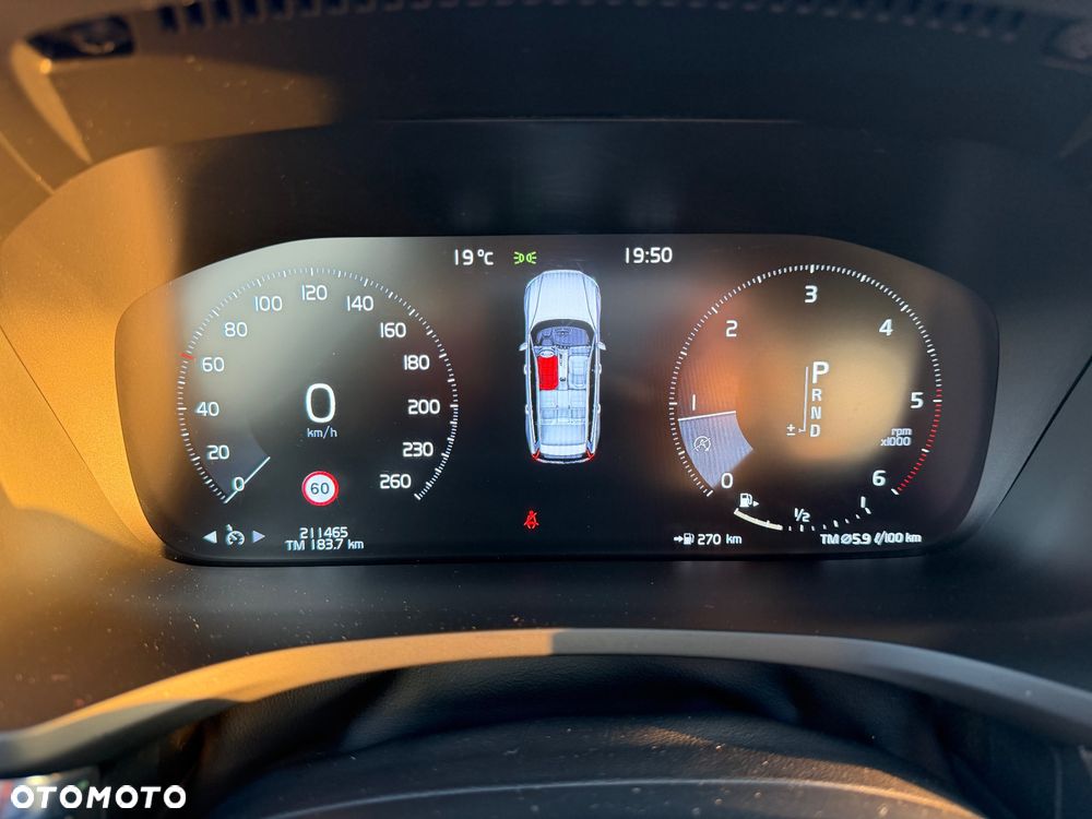Volvo V60 D3 Momentum Pro - 13