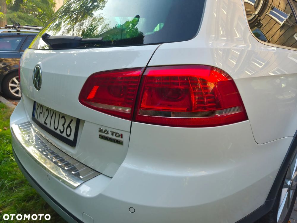 Volkswagen Passat - 17
