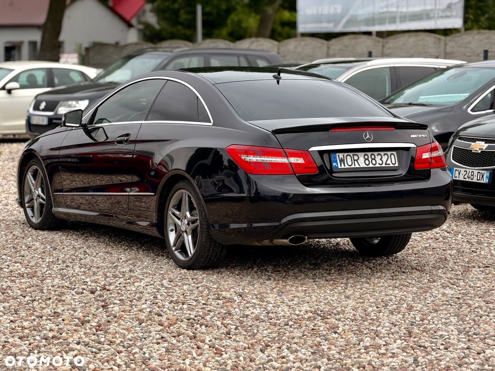 Mercedes-Benz Klasa E - 17