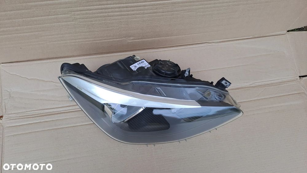 BMW 1 F20 F21 PRAWA LAMPA ZWYKŁA 7229672-08 CAŁA - 4