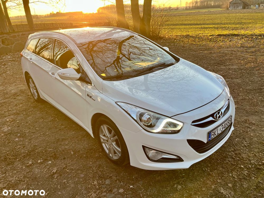 Hyundai i40 i40cw 1.7 CRDi Fifa World Cup Edition - 18