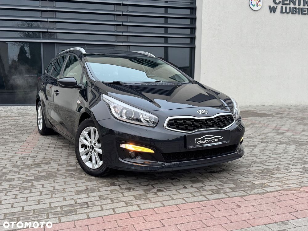 Kia Ceed 1.6 GDI Vision - 19