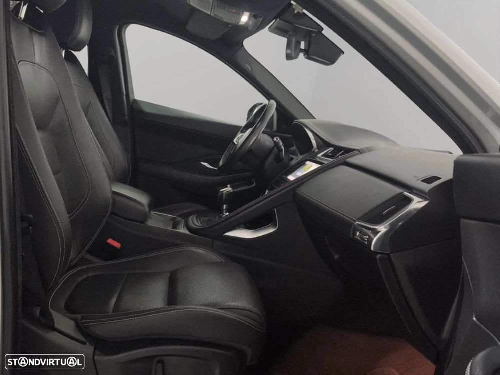 Jaguar E-Pace 2.0 i4D R-Dynamic S - 21