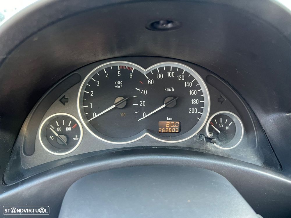 Opel Corsa 1.3 CDTi Enjoy - 26