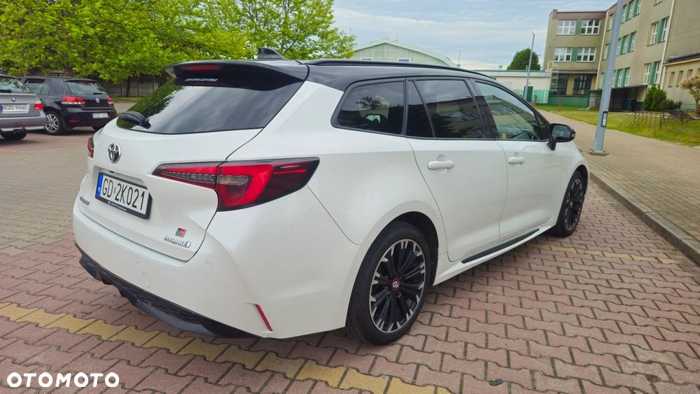 Toyota Corolla 1.8 Hybrid GR Sport - 2