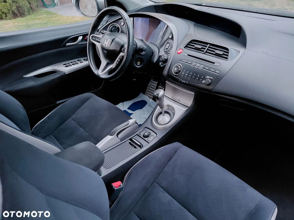 Honda Civic 1.8i-VTEC Sport - 13