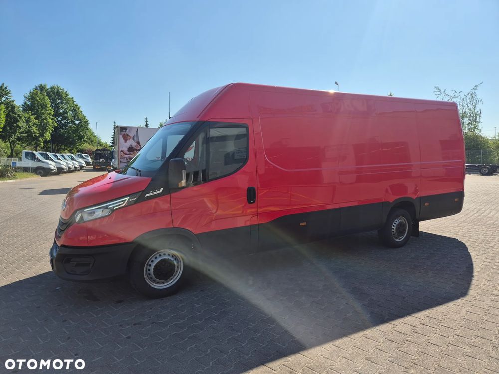 Iveco 35S16A8V (30931) - 10