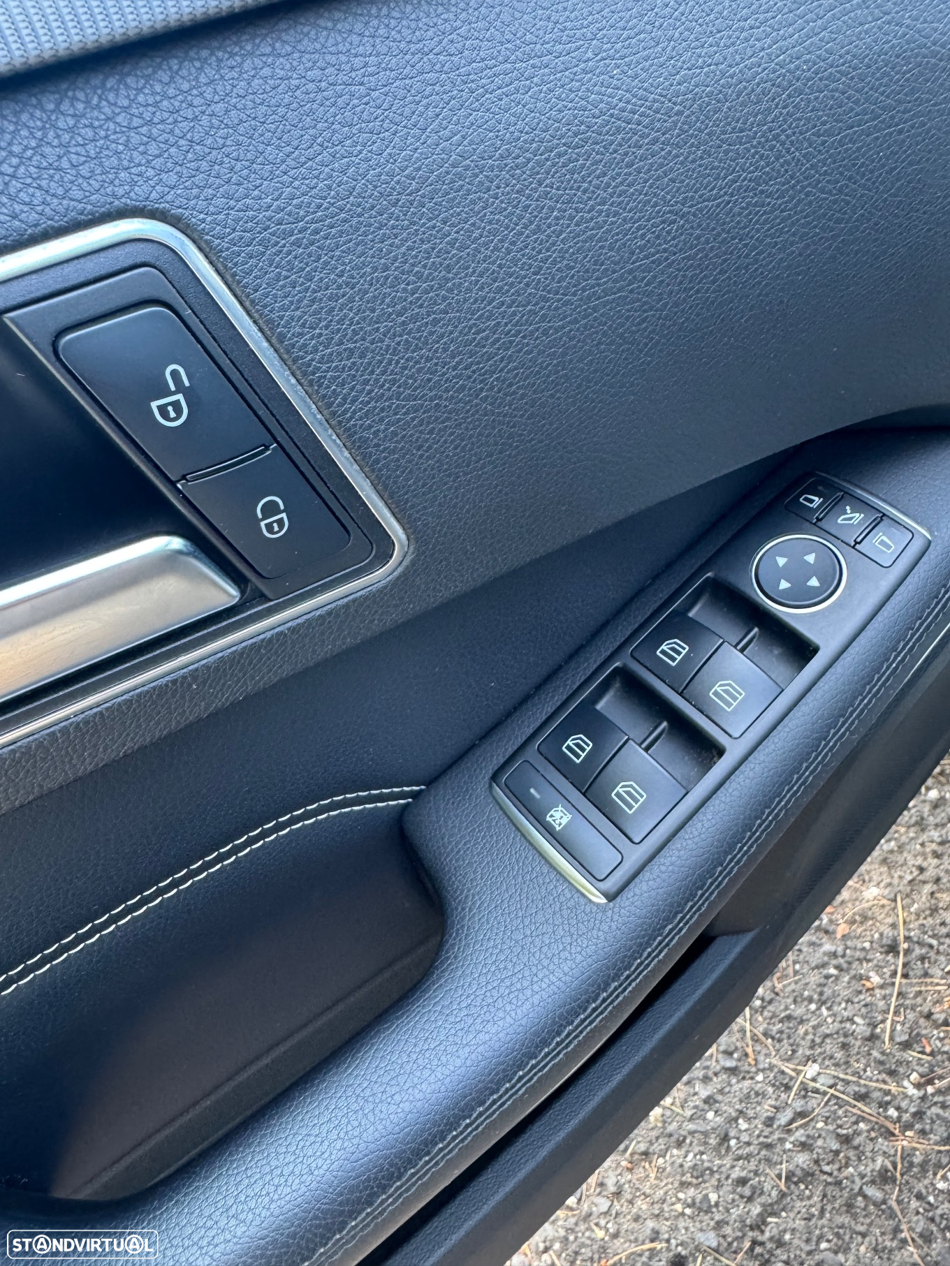 Mercedes-Benz E 250 BlueTEC Avantgarde Auto. - 13