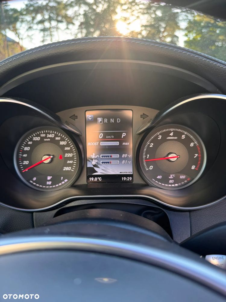 Mercedes-Benz Klasa C 300 9G-TRONIC - 25