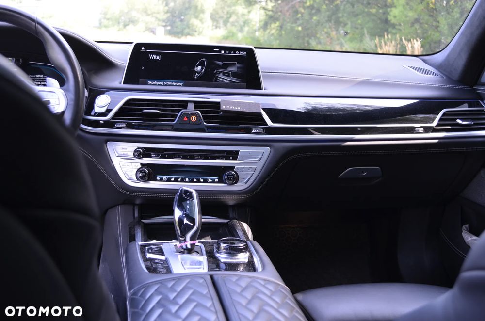 BMW Seria 7 - 6